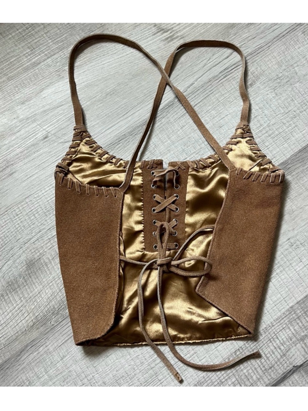 VINTAGE SUEDE CROSS CROP LACE UP TANK TOP CROSSBACK TIE BACK SIZE MEDIUM - Picture 3 of 7